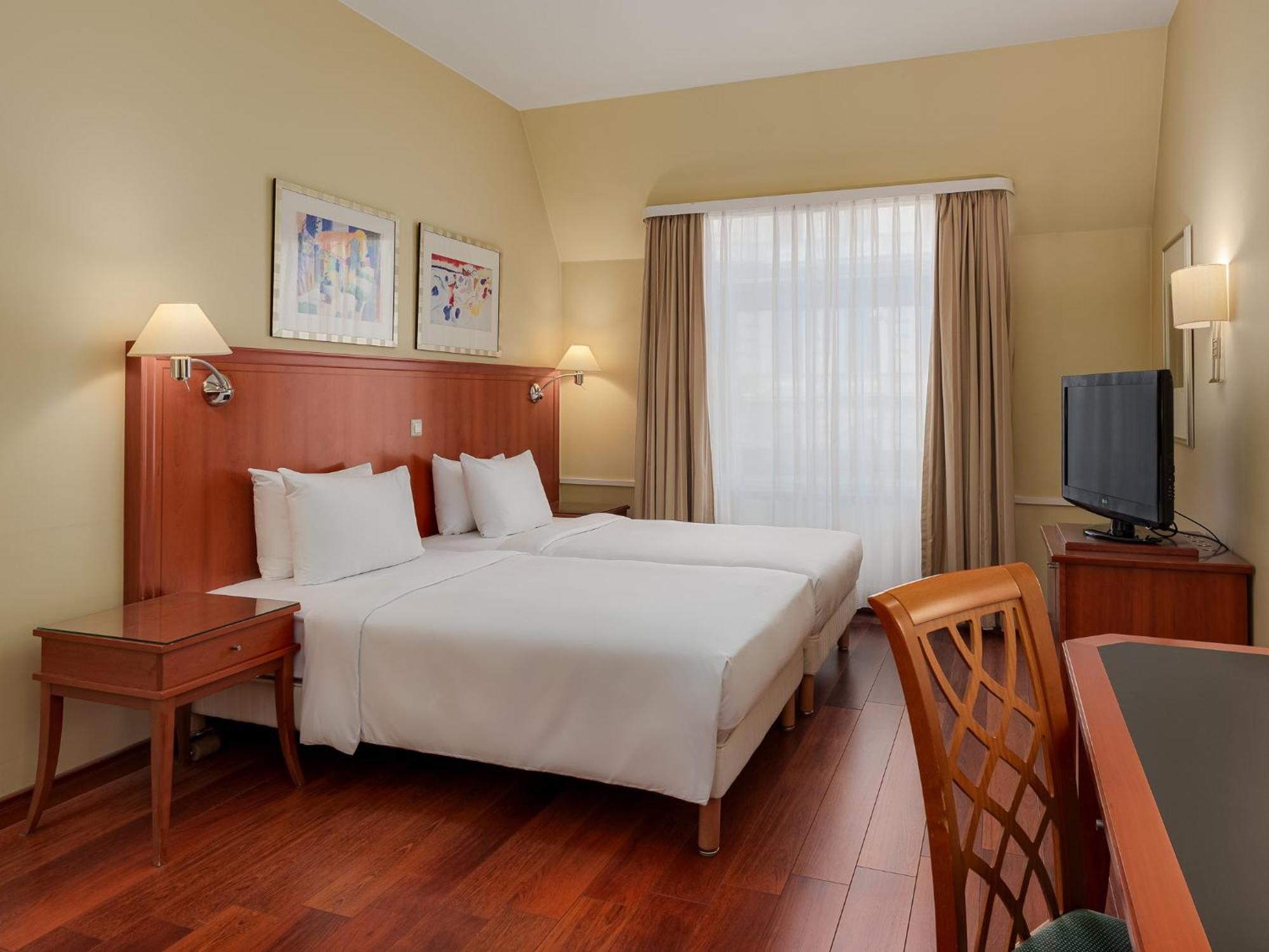 Radisson Blu Ridzene Hotel, Hotelli 4*