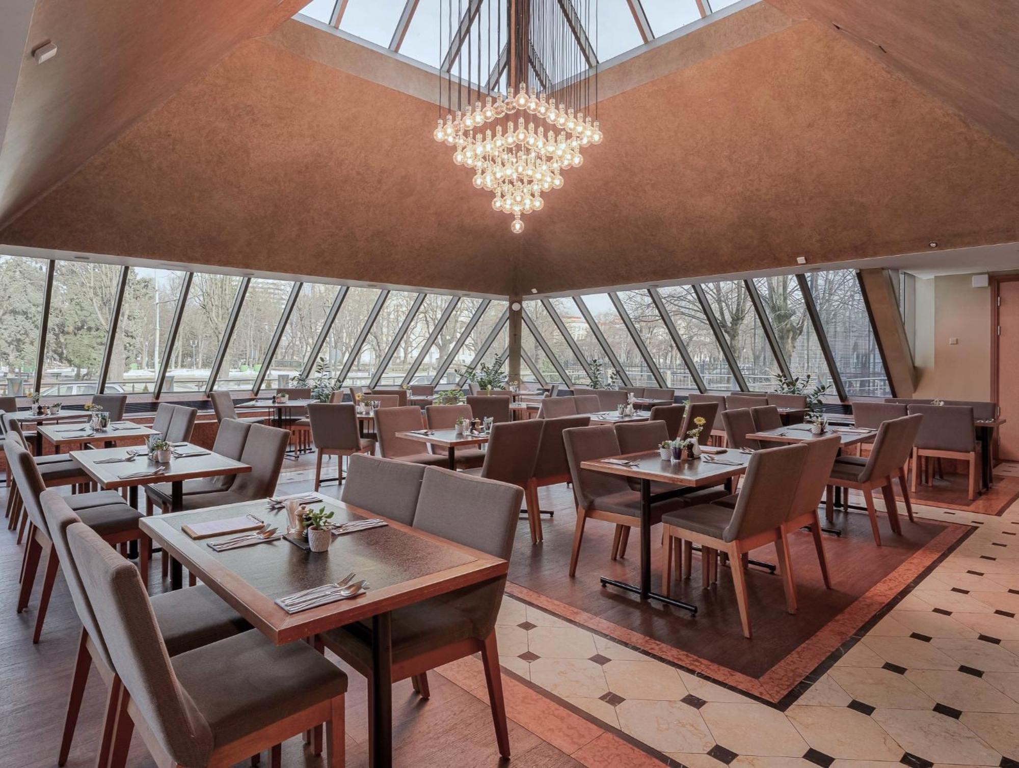 Radisson Blu Ridzene Hotel, Hotelli Riika